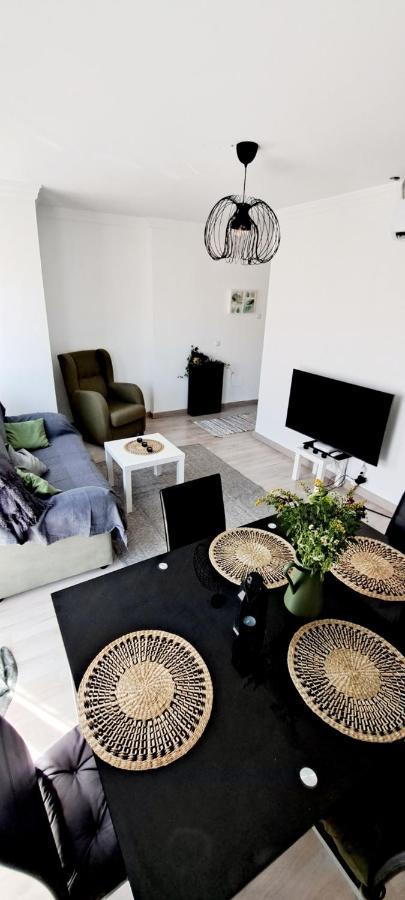 Apartament Adelfas *